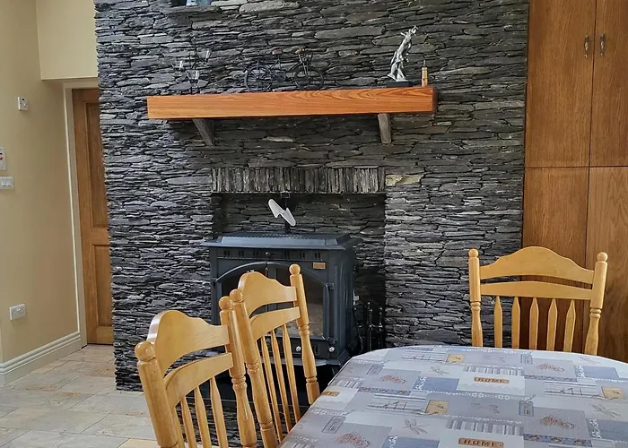 Colleen Bawn Gap Of Dunloe Kerry *